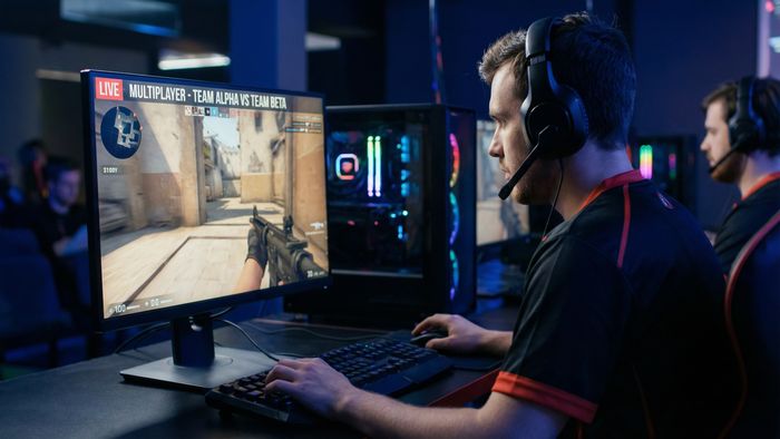 Multiplayer FPS ve canlı maç deneyimi